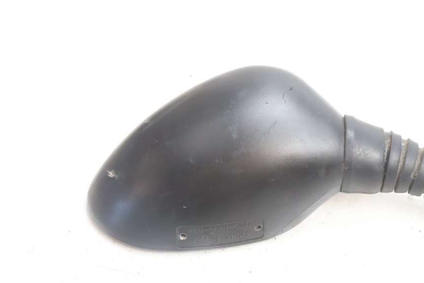 photo de SPECCHIO DESTRO YAMAHA TDM ABS 900 (2002 - 2014) - Dettagli dei punti di fissaggio
