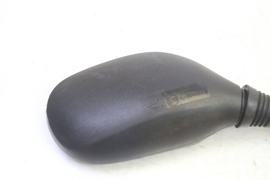 photo de SPECCHIO DESTRO PEUGEOT TWEET PRO EFI 4T 50 (2021 - 2022) - Dettagli dei punti di fissaggio