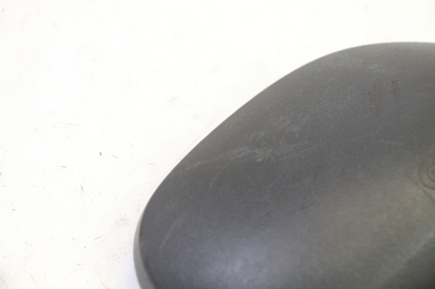 photo de SPECCHIO DESTRO PEUGEOT TWEET PRO EFI 4T 50 (2021 - 2022) - Stato della superficie e materiale