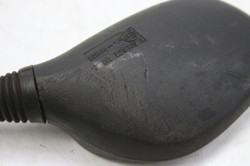 photo de SPECCHIETTO DESTRO SUZUKI UH BURGMAN 125 (2002 - 2006) - Stato della superficie e materiale