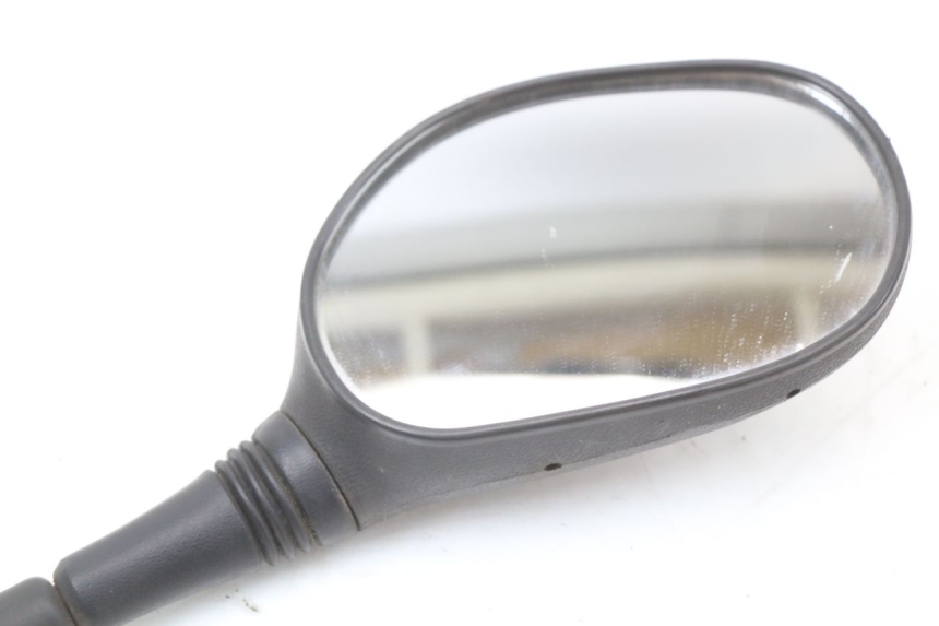 photo de SPECCHIETTO DESTRO SUZUKI UH BURGMAN 125 (2002 - 2006) - Zoom sullo stato d'uso