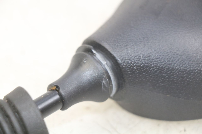 photo de SPECCHIETTO DESTRO PEUGEOT V-CLIC VCLIC 50 (2007 - 2013) - Primo piano tecnico