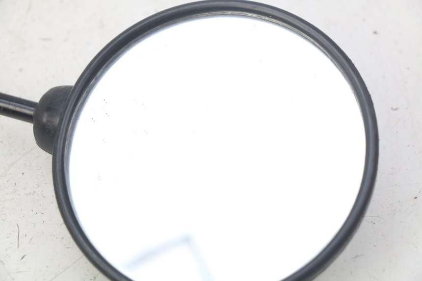 photo de SPECCHIETTO DESTRO EUROCKA VIRTUALITY GT 4T 50 (2011 - 2017) - Stato della superficie e materiale