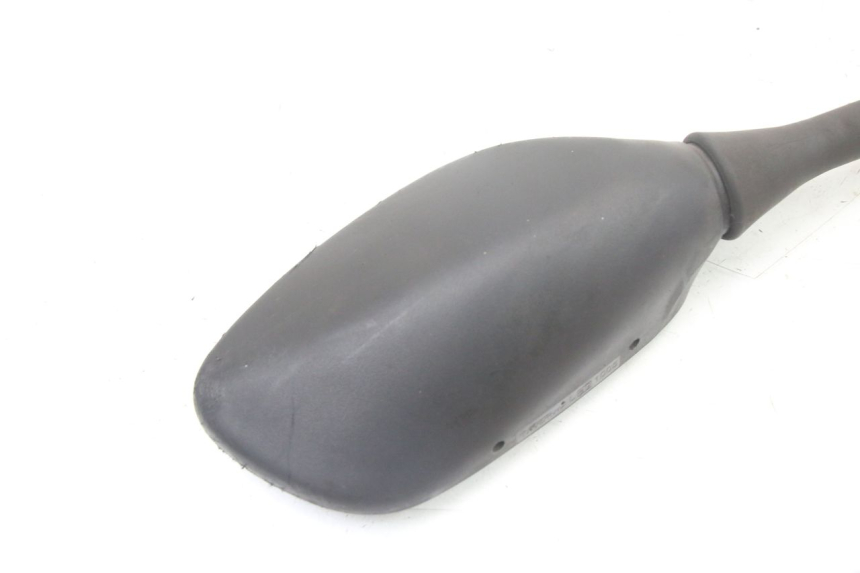 photo de SPECCHIO DESTRO YAMAHA X-MAX XMAX ABS 250 (2010 - 2012) - Dettagli dei punti di fissaggio