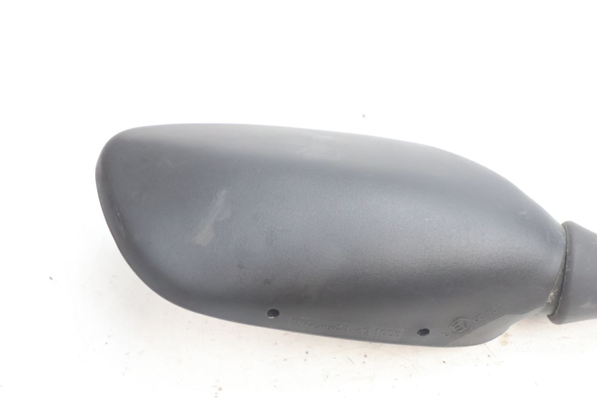 photo de SPECCHIETTO DESTRO YAMAHA X-MAX XMAX 125 (2010 - 2013) - Dettagli dei punti di fissaggio