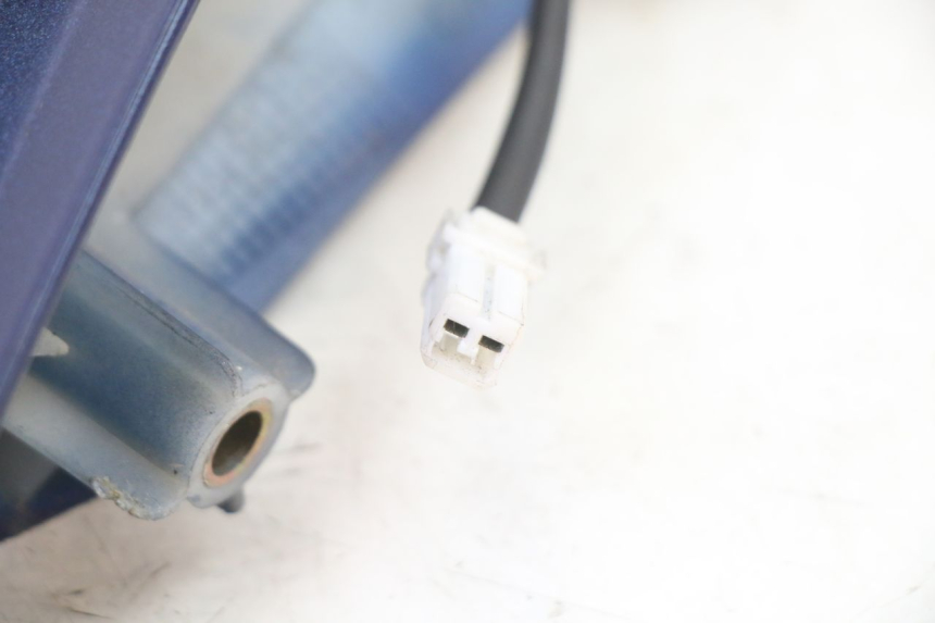 photo de SPECCHIETTO DESTRO PIAGGIO X9 EVOLUTION 125 (2003 - 2007) - Zoom sullo stato d'uso