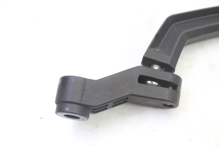 photo de SPECCHIO DESTRO YAMAHA XJ6 ABS 600 (2008 - 2016) - Dettaglio del componente