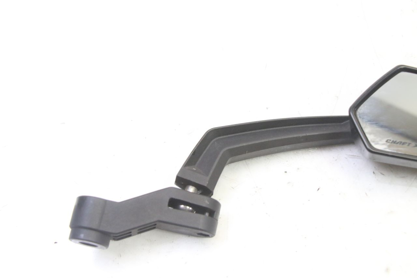 photo de SPECCHIO DESTRO YAMAHA XJ6 ABS 600 (2008 - 2016) - Zoom sullo stato d'uso