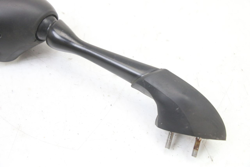 photo de SPECCHIO DESTRO YAMAHA FZS FAZER 600 (2001 - 2003) - Dettagli dei punti di fissaggio