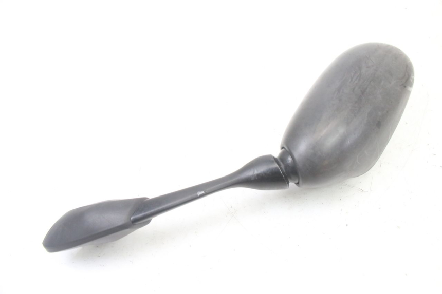 photo de SPECCHIO DESTRO YAMAHA FZS FAZER 600 (2001 - 2003) - Primo piano tecnico