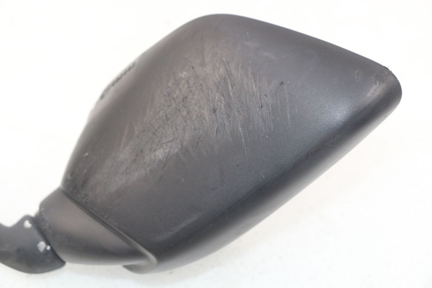 photo de SPECCHIO DESTRO YAMAHA YP T-MAX TMAX 530 (2017 - 2020) - Primo piano tecnico