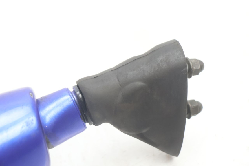 photo de SPECCHIETTO DESTRO KAWASAKI ZX-6R ZX6R 600 (1995 - 1997) - Stato della superficie e materiale