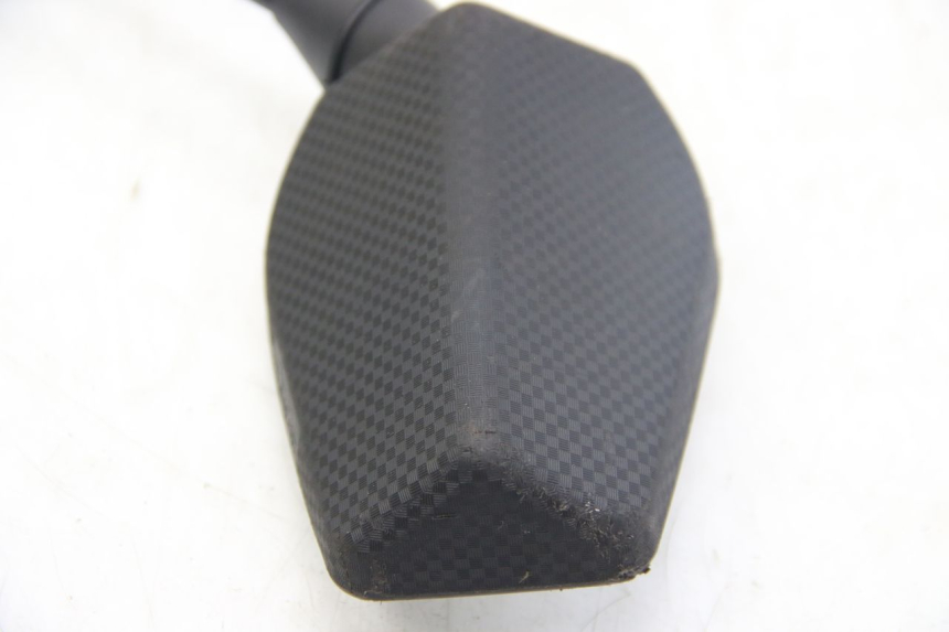 photo de SPECCHIETTO SINISTRO MBK BOOSTER SPIRIT 50 (1999 - 2003) - Primo piano tecnico