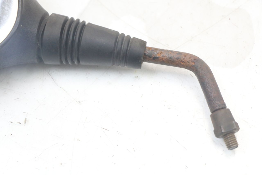 photo de SPECCHIETTO SINISTRO MBK BOOSTER SPIRIT 50 (2004 - 2017) - Zoom sullo stato d'uso