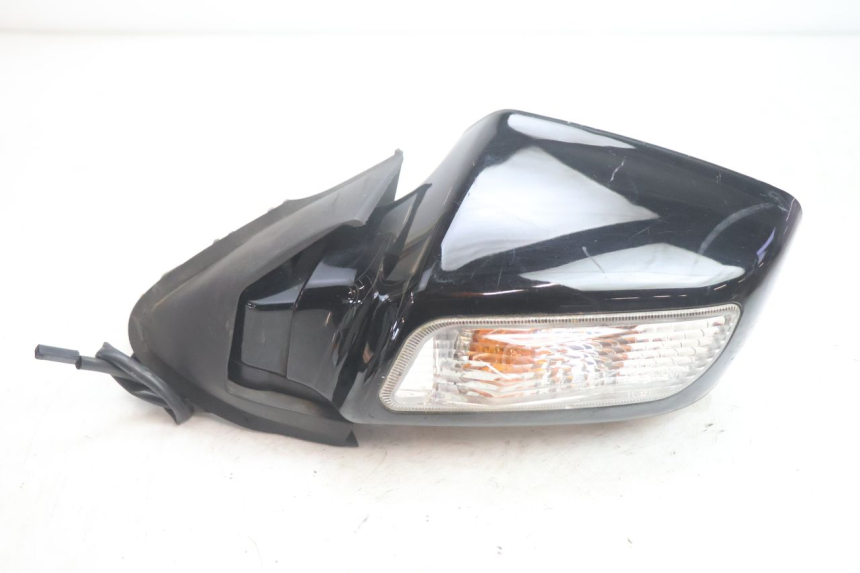 photo de SPECCHIO SINISTRO SUZUKI BURGMAN EXECUTIVE ABS 650 (2006 - 2012) - Primo piano tecnico