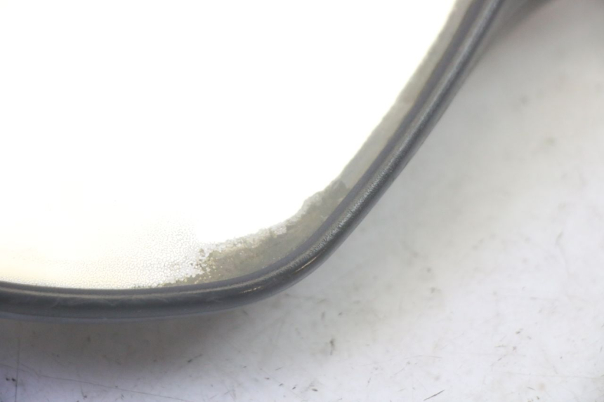 photo de SPECCHIETTO SINISTRO SYM CROX 4T 50 (2016 - 2023) - Zoom sullo stato d'uso