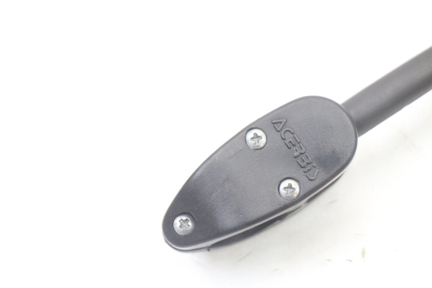 photo de SPECCHIO SINISTRO DERBI SENDA SM DRD X-TREME 50 (2011 - 2017) - Dettagli dei punti di fissaggio