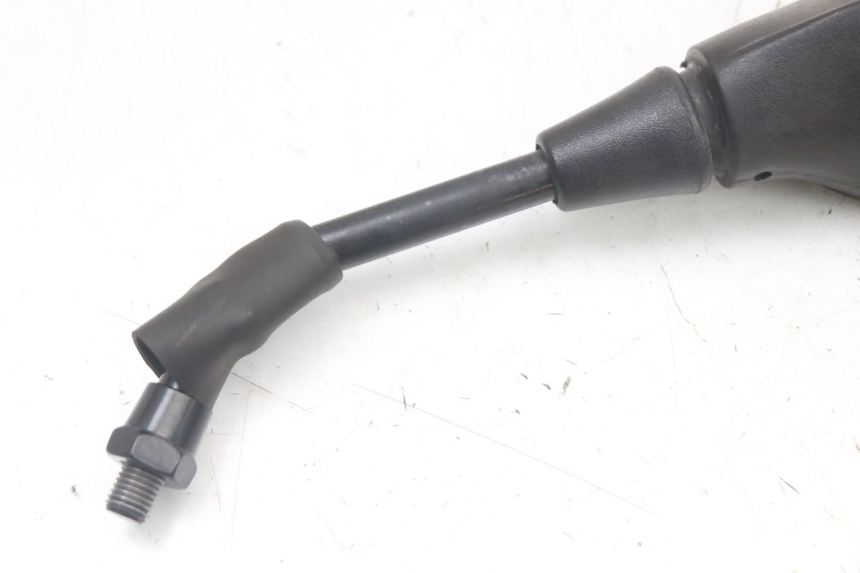 photo de SPECCHIO SINISTRO EBROH BRAVO GLE 1 (2020 - 2024) - Stato della superficie e materiale