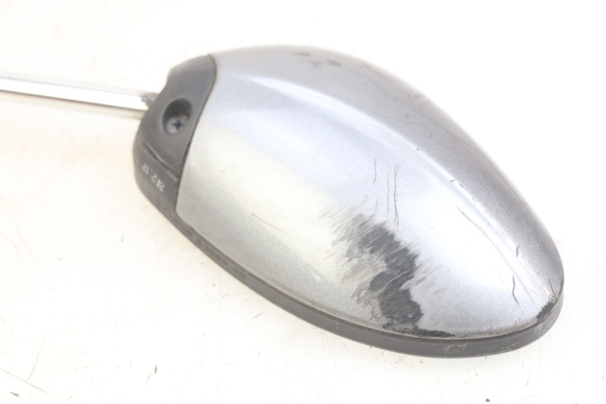 photo de SPECCHIETTO SINISTRO YAMAHA D'ELIGHT DELIGHT 125 (2017 - 2020) - Primo piano tecnico