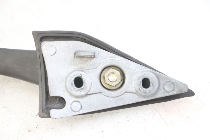 photo de SPECCHIO SINISTRO PEUGEOT ELYSTAR 125 (2002 - 2007) - Primo piano ad alta risoluzione