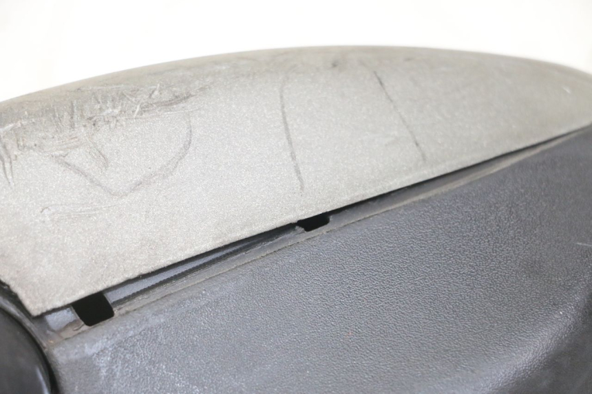 photo de SPECCHIO SINISTRO PEUGEOT ELYSTAR 125 (2002 - 2007) - Primo piano tecnico