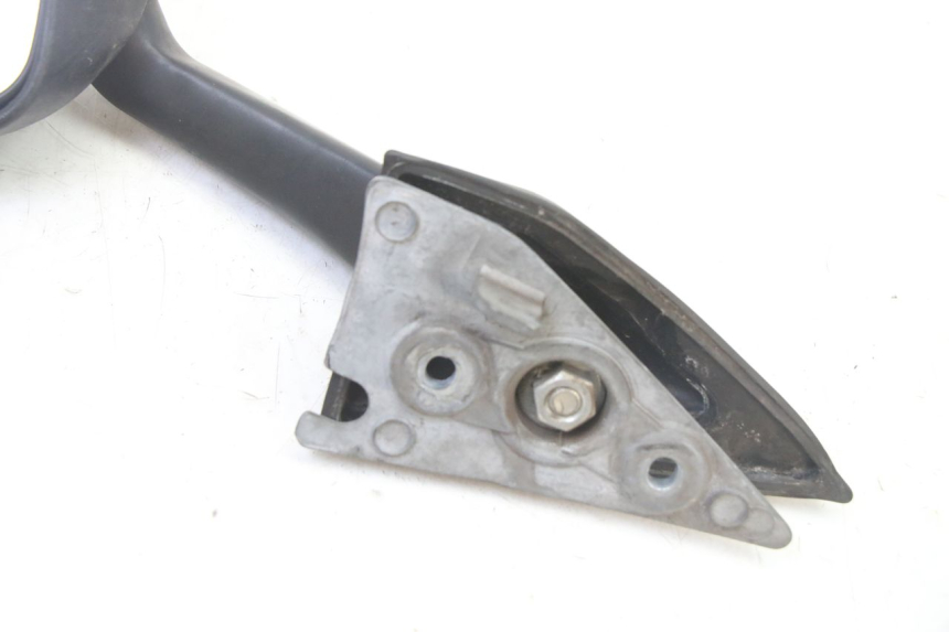 photo de SPECCHIETTO SINISTRO PEUGEOT ELYSTAR 50 (2002 - 2014) - Altra angolazione