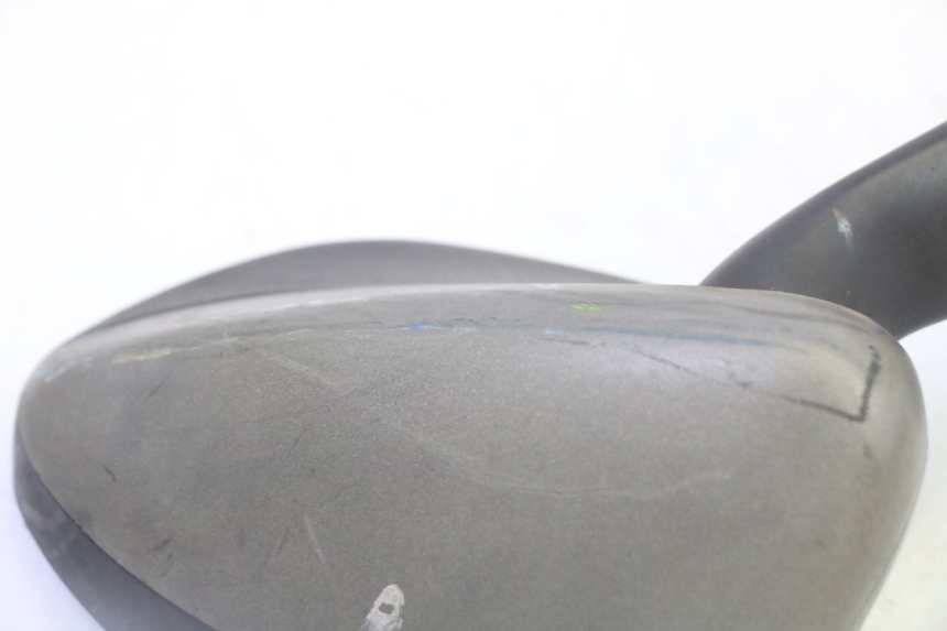 photo de SPECCHIETTO SINISTRO PEUGEOT ELYSTAR 50 (2002 - 2014) - Primo piano tecnico