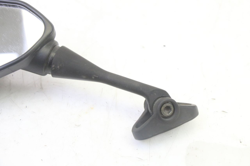 photo de SPECCHIO SINISTRO STAHO FH 50 (2018 - 2019) - Zoom sullo stato d'uso