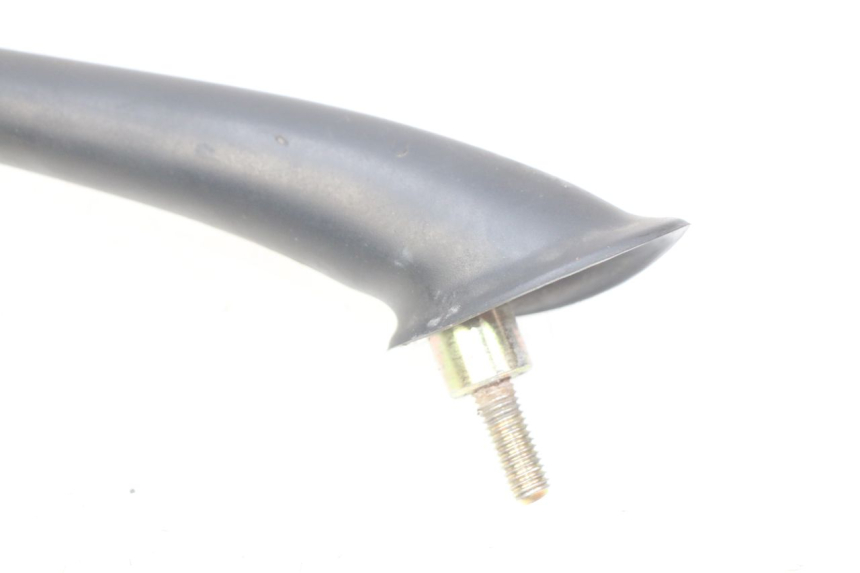 photo de SPECCHIETTO SINISTRO PIAGGIO FLY 100 (2006 - 2010) - Dettagli dei punti di fissaggio