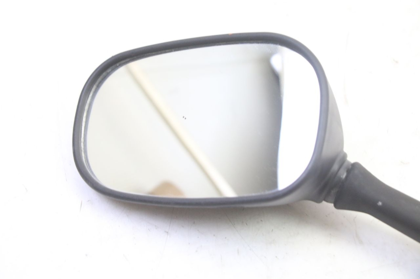 photo de SPECCHIO SINISTRO YAMAHA FZ6 FAZER S2 600 (2007 - 2011) - Dettaglio del componente