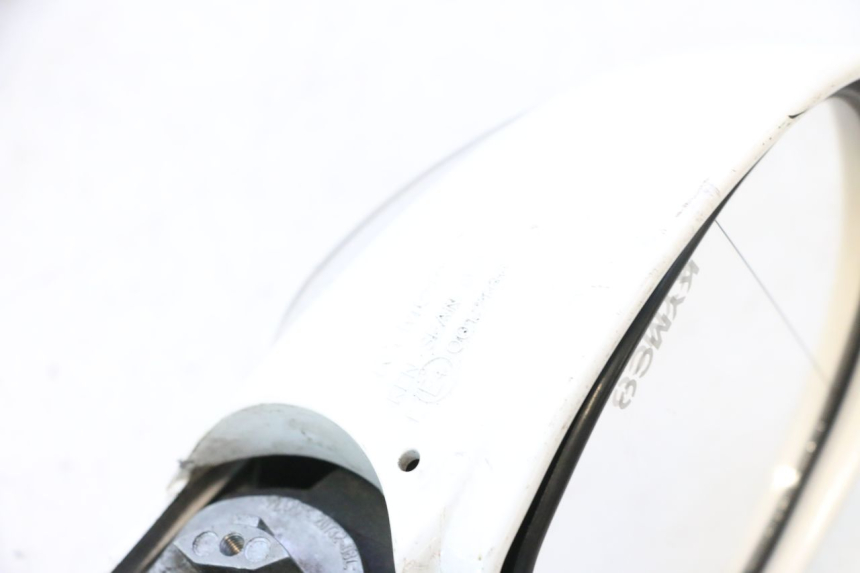 photo de SPECCHIO SINISTRO KYMCO GRAND DINK 125 (2008 - 2014) - Primo piano tecnico