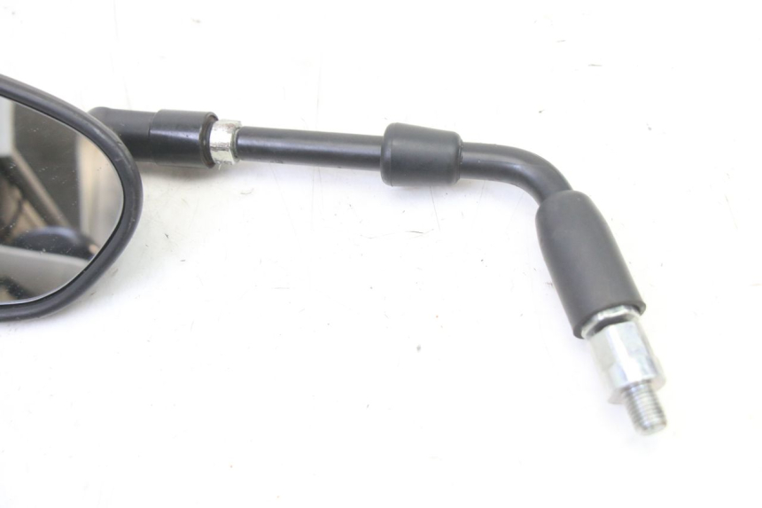 photo de SPECCHIO SINISTRO SUZUKI GSR 750 (2011 - 2017) - Zoom sullo stato d'uso