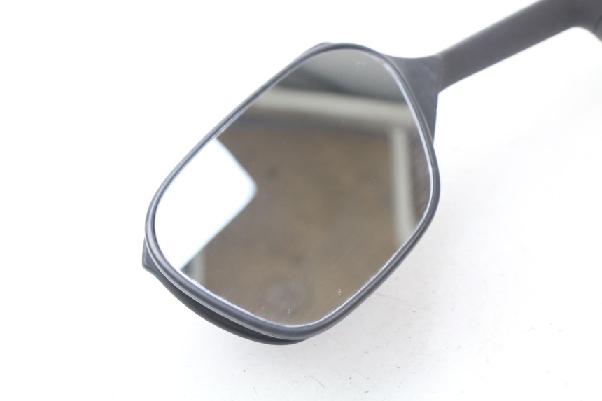 photo de Specchietto sinistro SUZUKI GSX-R GSXR K16 1000 (2012 - 2016) - Dettagli dei punti di fissaggio