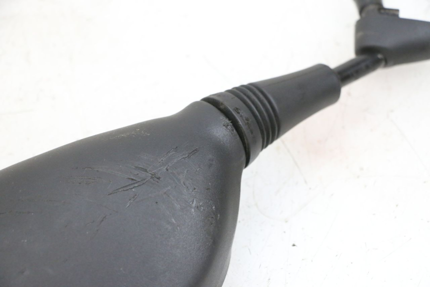 photo de SPECCHIO SINISTRO KYMCO LIKE 125 (2009 - 2016) - Zoom sullo stato d'uso