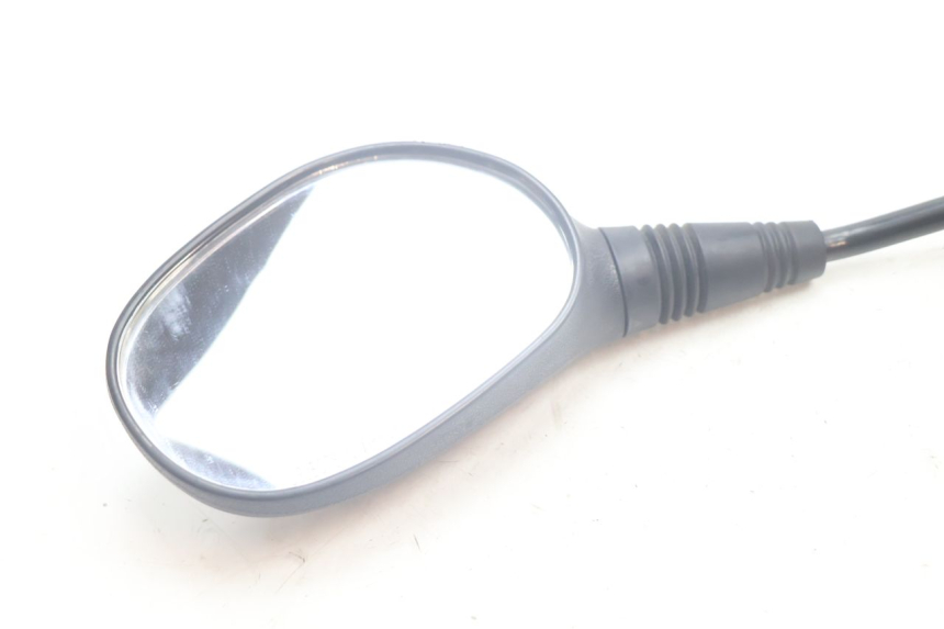 photo de SPECCHIETTO SINISTRO PIAGGIO MP3 LT 300 (2010 - 2016) - Zoom sullo stato d'uso