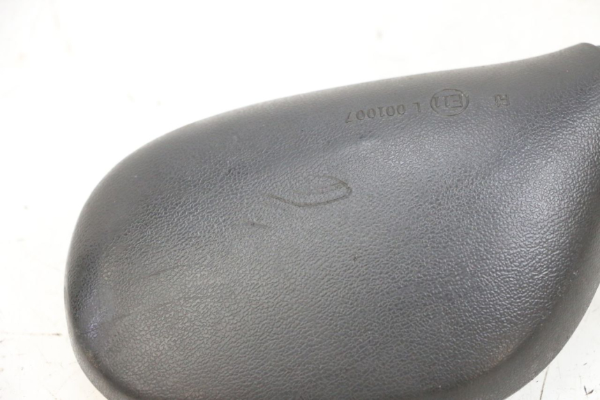 photo de SPECCHIO SINISTRO PIAGGIO MP3 125 (2006 - 2014) - Zoom sullo stato d'uso