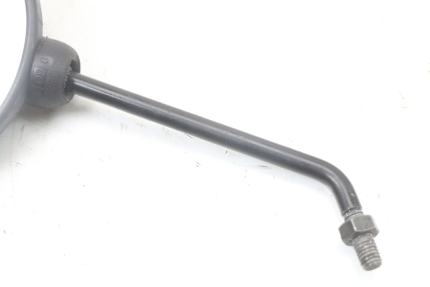 photo de Specchietto sinistro RIEJU MRT 50 (2018 - 2021) - Zoom sullo stato d'uso