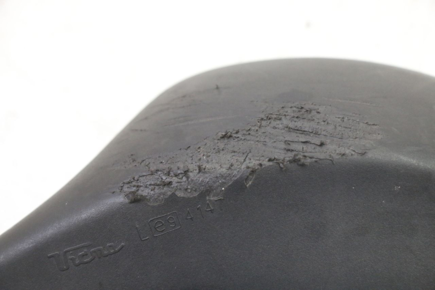 photo de SPECCHIO SINISTRO PIAGGIO NRG POWER PUREJET 50 (2018 - 2021) - Stato della superficie e materiale