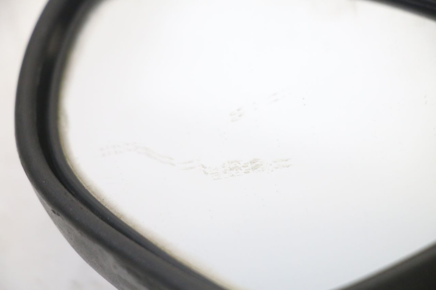 photo de SPECCHIETTO SINISTRO PEUGEOT ELYSTAR 50 (2002 - 2014) - Zoom sullo stato d'uso