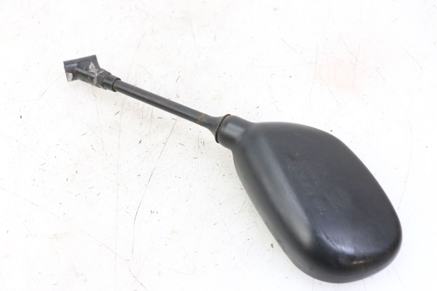 photo de SPECCHIETTO SINISTRO PEUGEOT KISBEE 4T 50 (2018 - 2022) - Primo piano tecnico