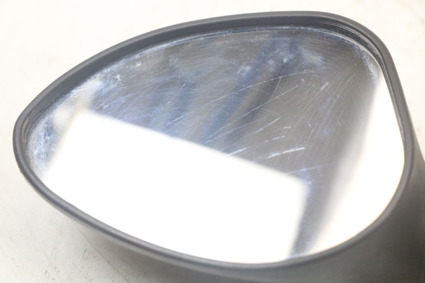 photo de SPECCHIETTO SINISTRO PEUGEOT SPEEDFIGHT 100 (1997 - 2007) - Zoom sullo stato d'uso