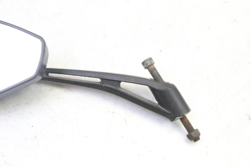 photo de SPECCHIO SINISTRO PEUGEOT STREETZONE I NAKED 2T 50 (2018 - 2020) - Zoom sullo stato d'uso