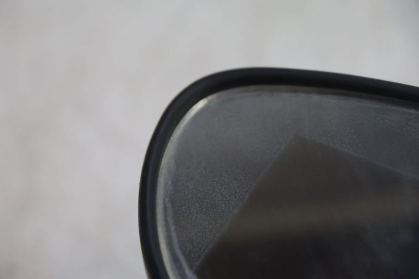 photo de SPECCHIO SINISTRO KYMCO SUPER 8 2T 50 (2007 - 2013) - Zoom sullo stato d'uso