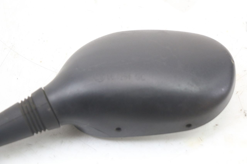 photo de SPECCHIO SINISTRO SUZUKI BURGMAN 125 (2018 - 2021) - Stato della superficie e materiale