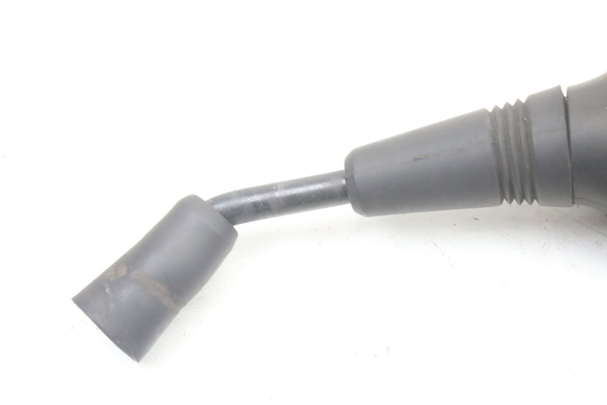 photo de SPECCHIO SINISTRO SUZUKI BURGMAN 125 (2015 - 2017) - Dettagli dei punti di fissaggio