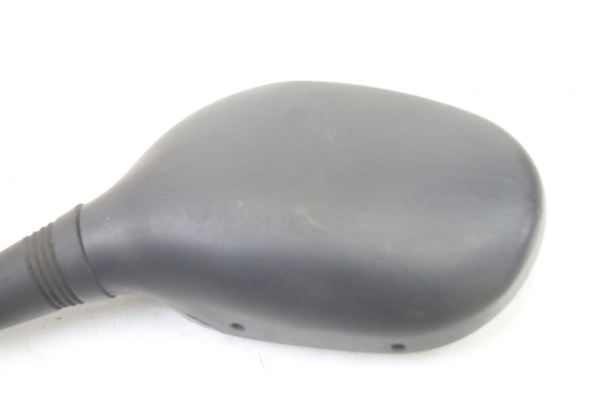 photo de SPECCHIO SINISTRO SUZUKI BURGMAN 125 (2015 - 2017) - Stato della superficie e materiale