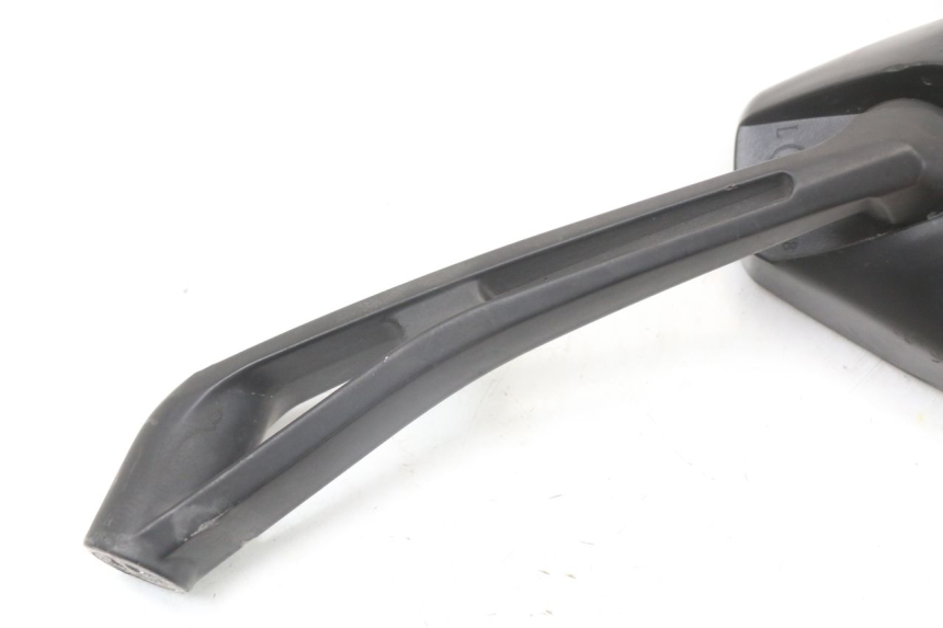 photo de SPECCHIO SINISTRO PEUGEOT TWEET 125 (2018 - 2021) - Stato della superficie e materiale