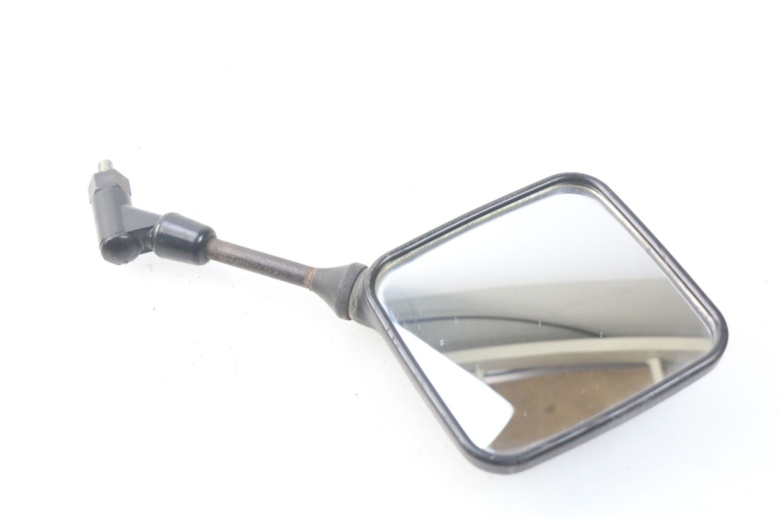 photo de Specchietto sinistro SUZUKI UC EPICURO 125 (1999 - 2003) - Zoom sullo stato d'uso