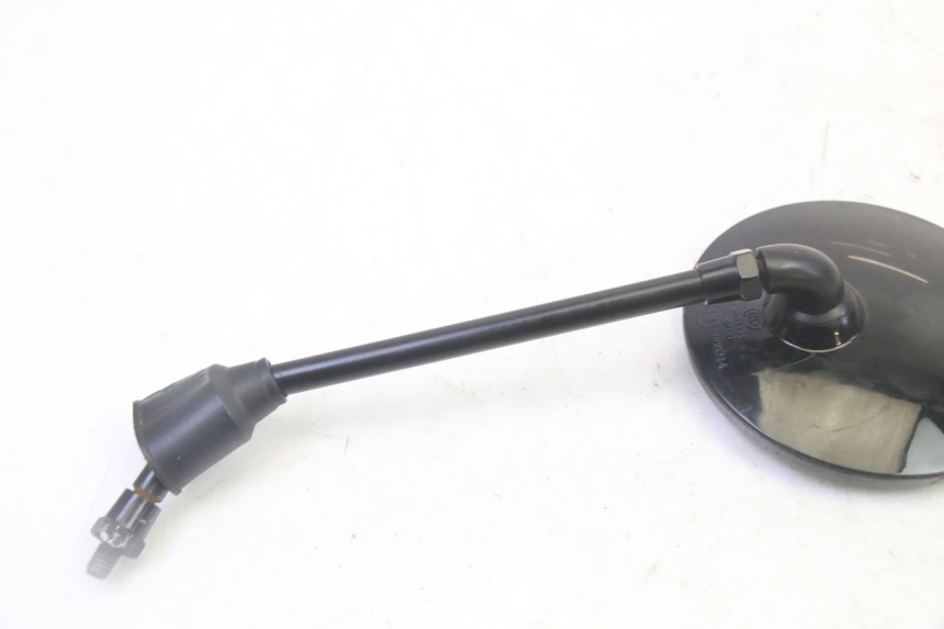 photo de SPECCHIO SINISTRO GTS VICI 4T 50 (2020 - 2025) - Stato della superficie e materiale