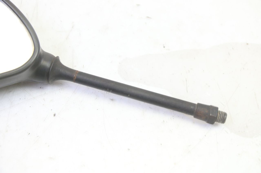 photo de Specchietto sinistro PEUGEOT VIVACITY NEW 4T 50 (2008 - 2017) - Zoom sullo stato d'uso